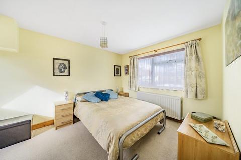 4 Princes Park Circle, Hayes, UB3 1JZ