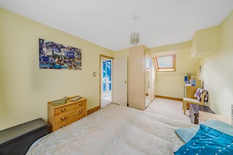 4 Princes Park Circle, Hayes, UB3 1JZ