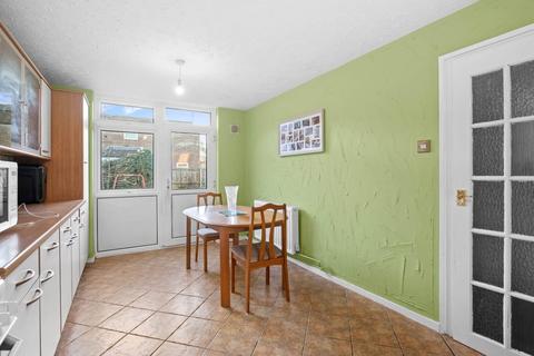 9 Brinklow Close, Redditch, B98 0HB