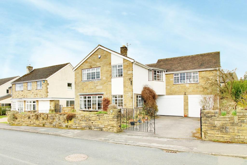 Park Field, Menston, LS29 4 bed detached house £550,000