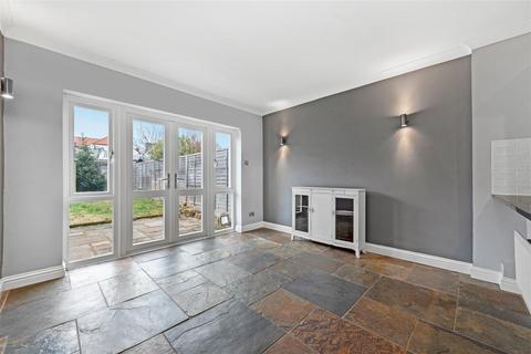 2 bedroom semi-detached house to rent, Cromwell Road, Ascot