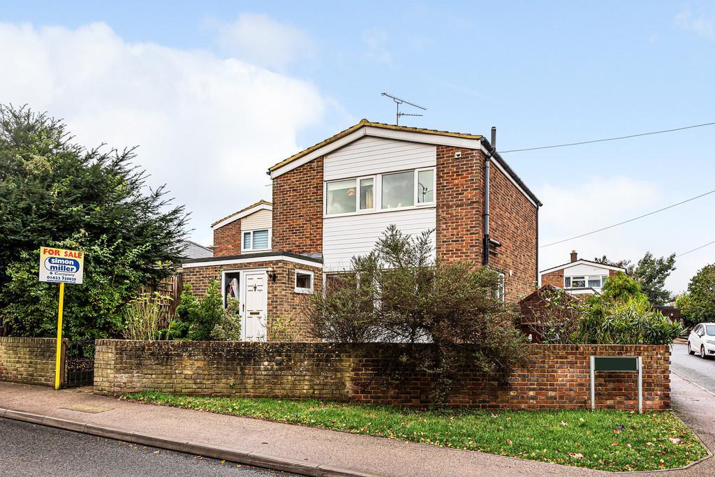 Upper Street, Leeds, Maidstone 3 bed detached house for sale £350,000