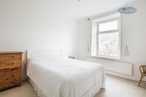 165 Cobden View Road, Sheffield, S10 1HT