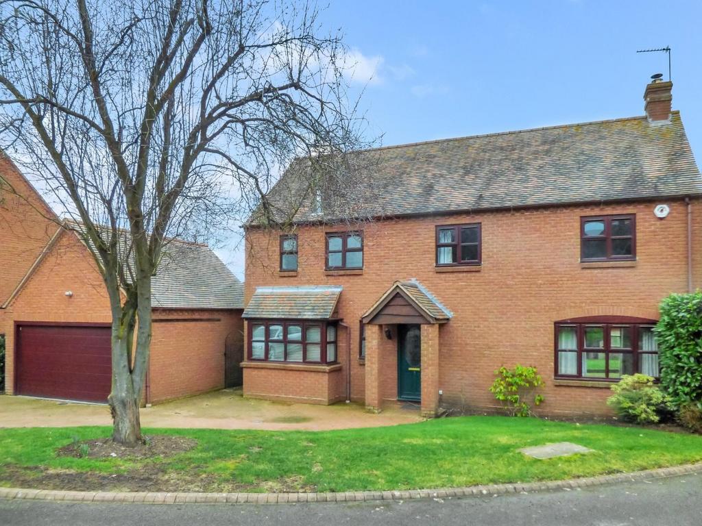 Arrow, Alcester 4 bed detached house £1,800 pcm (£415 pw)