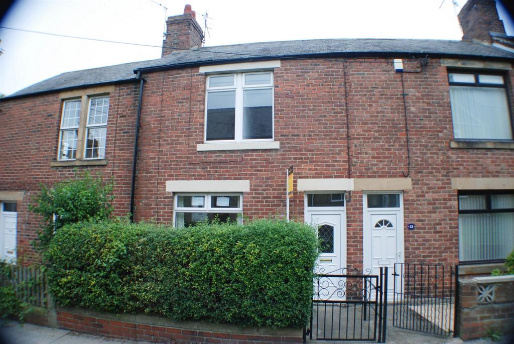 Victoria Terrace, Prudhoe, Prudhoe... 3 bed detached house £120,000