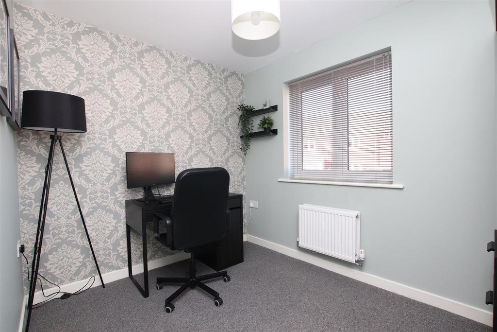 Bedroom 2.JPG