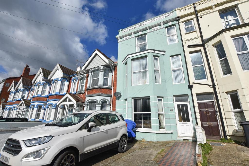 Mount Pleasant Road, Hastings 5 bed terraced house for sale £375,000