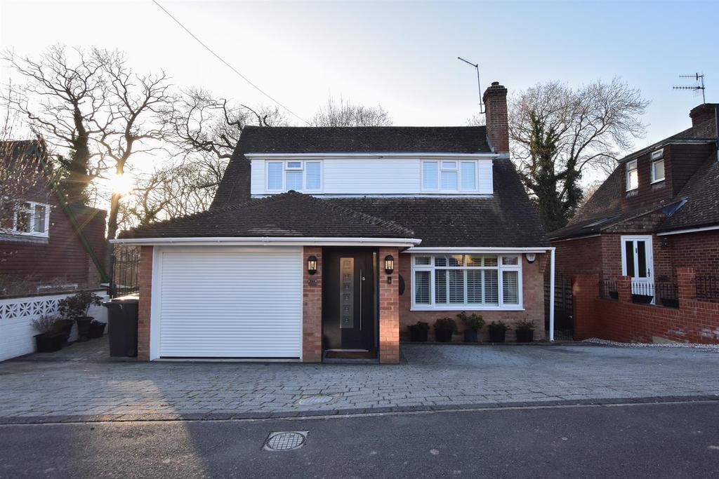 Ghyllside Avenue, Hastings 3 bed detached house £485,000