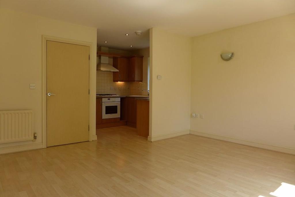 St Giles Row, Stourbridge 1 bed flat £625 pcm (£144 pw)