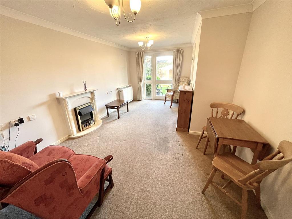 Court, Spalding 1 bed retirement property for sale £69,995