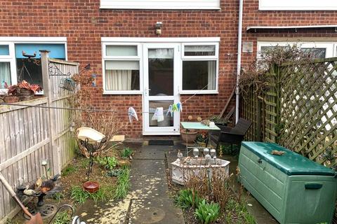 31 Conifer Rise, Northampton, NN3 3JY