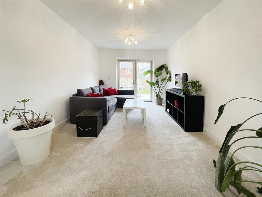 Holywell Drive, Temple Herdewyke... 3 bed detached house £380,000