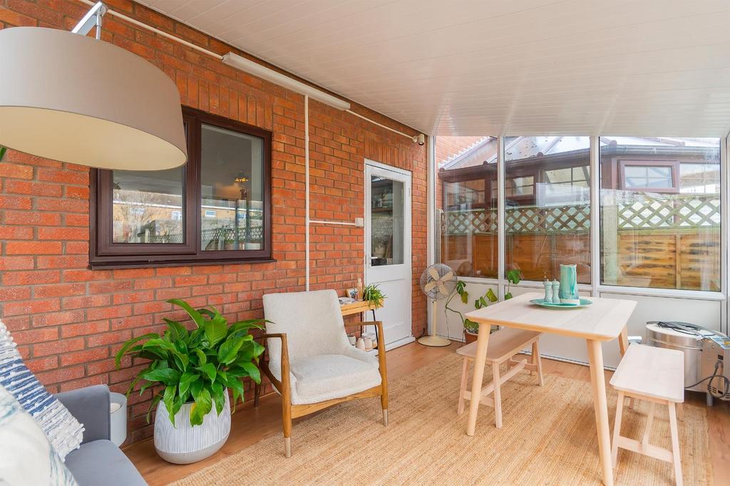 EVIRDELTRYM10 - Conservatory A.jpg