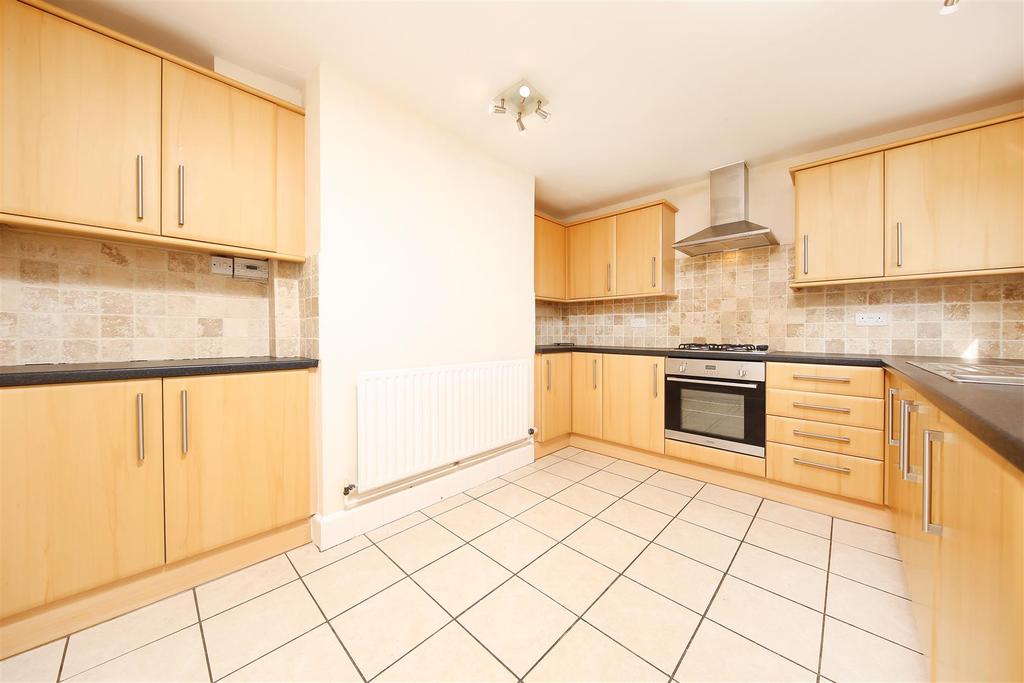 Gallery Lane, Holymoorside 2 bed semidetached house £700 pcm (£162 pw)