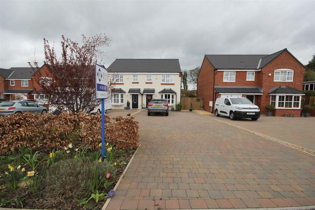 Shawe Park Road, Kingsley Holt 2 bed semidetached house £270,000