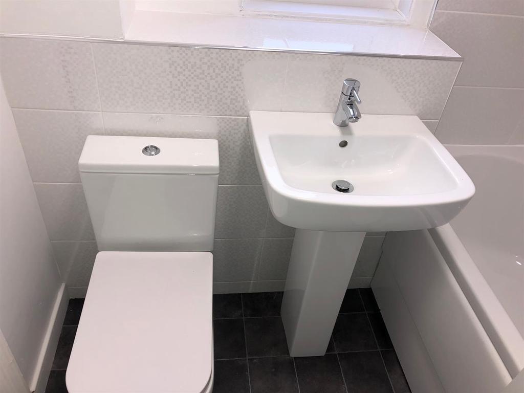 Branchalfield Drive, Wishaw 2 bed house £625 pcm (£144 pw)