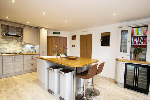 The Haythorns Johnson New Road, Hoddlesden, Darwen, BB3 3NN