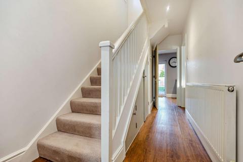 132 Chaloners Road, York, YO24 2TG