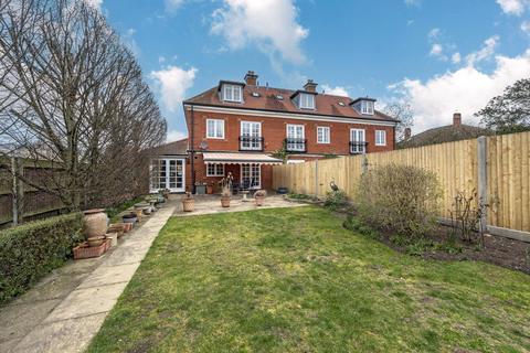 4 bedroom townhouse for sale - The Cressinghams,The Parade, Epsom