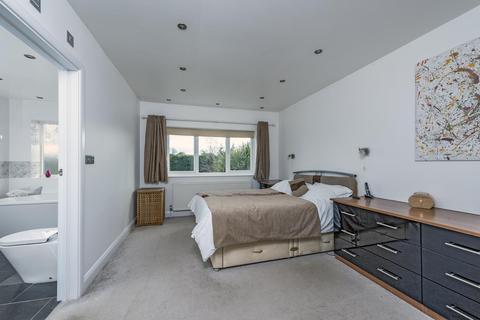46 Castle Avenue, Epsom, KT17 2PH