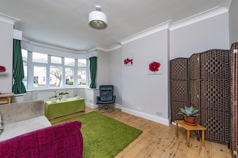 46 Castle Avenue, Epsom, KT17 2PH