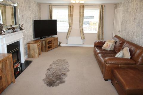 5 bedroom detached house for sale - Medforth Street, Market Weighton, York