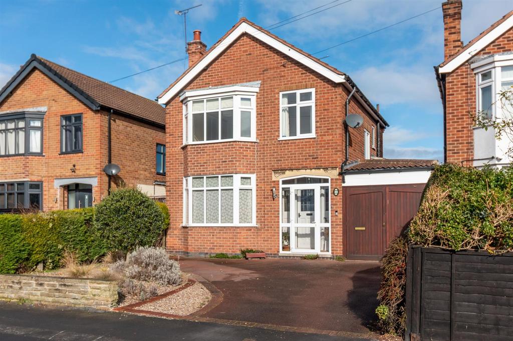 Brookside Road, Ruddington, Nottingham 3 bed detached house for sale £350,000