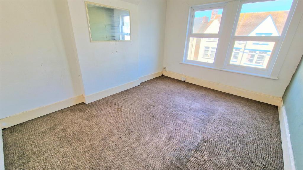 Norfolk Road, Cliftonville, Margate 2 bed apartment for sale £160,000