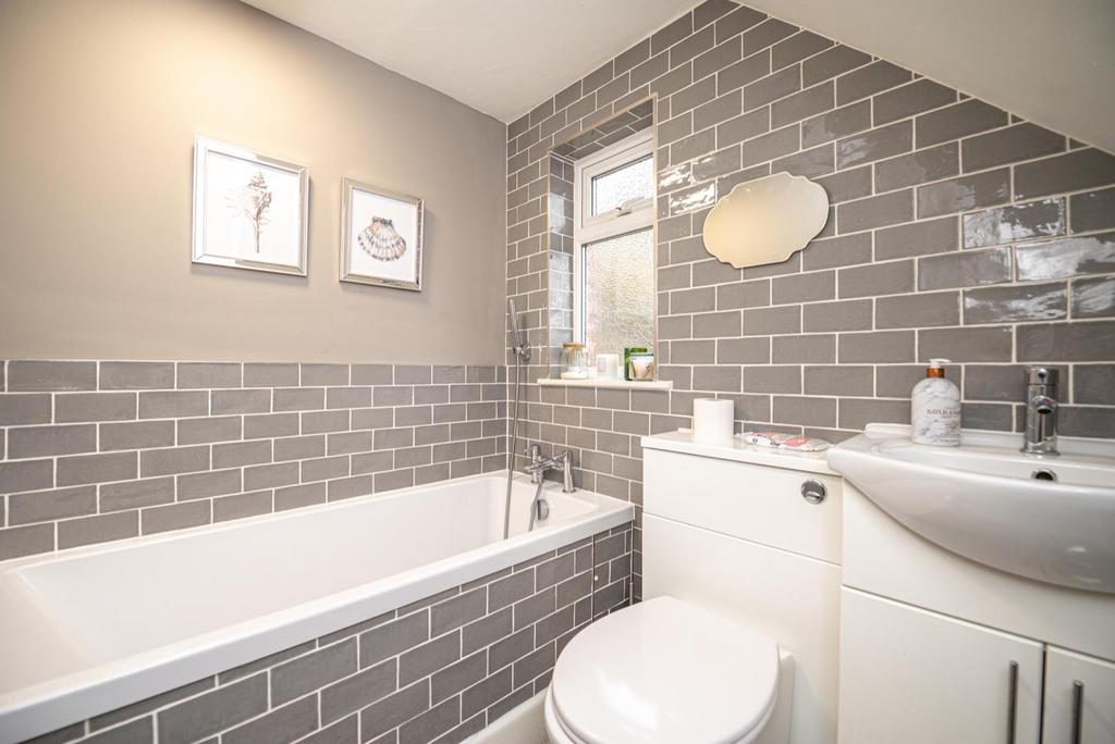 Ground Floor Bathroom