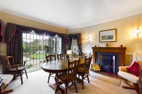 5 Stepney Drive, Scarborough, YO12 5DP
