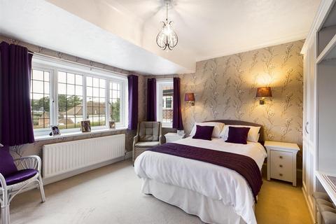 5 Stepney Drive, Scarborough, YO12 5DP
