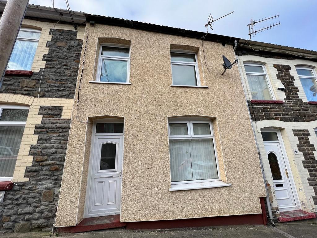 High Street Tonypandy 3 bed terraced house for sale £87,500
