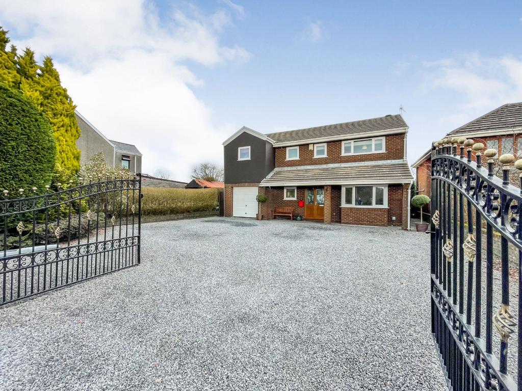 Bryntirion Road, Pontlliw, Swansea, West SA4 9EB 4 bed detached house for sale £460,000
