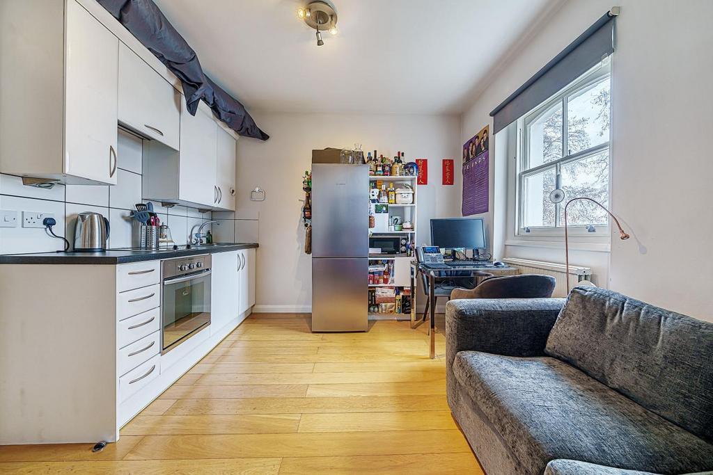 Leinster Square, Bayswater Studio for sale £450,000