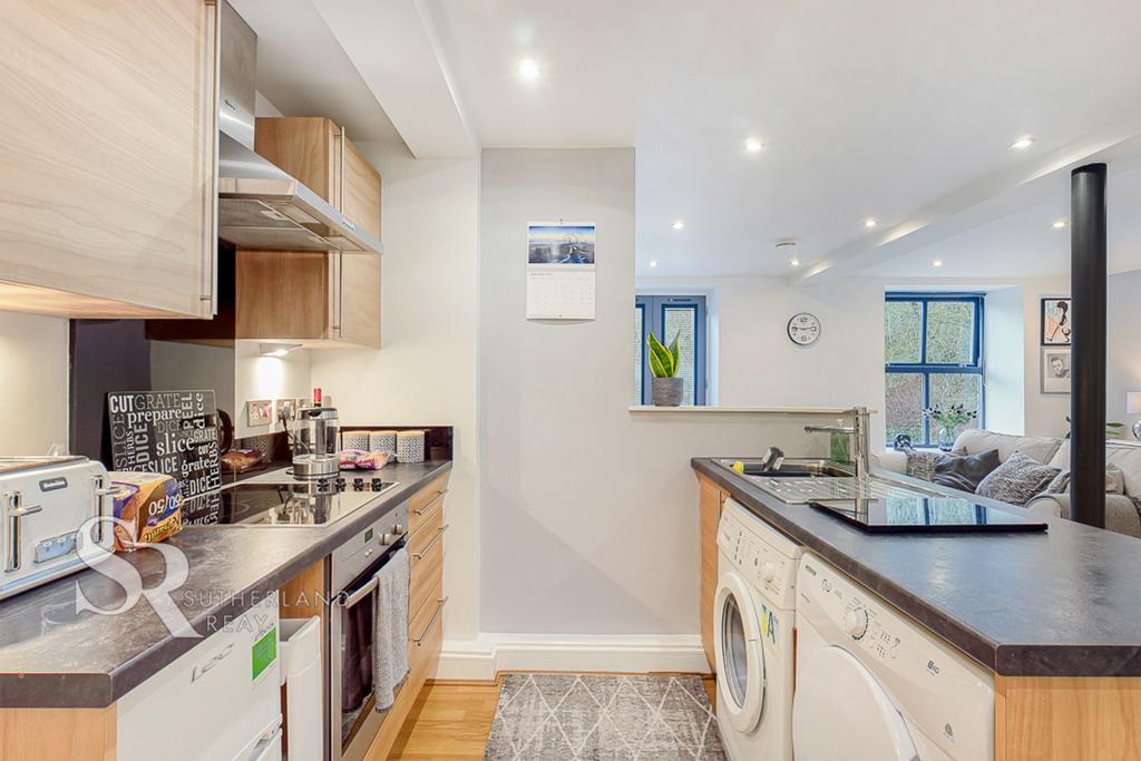 Living Kitchen Area