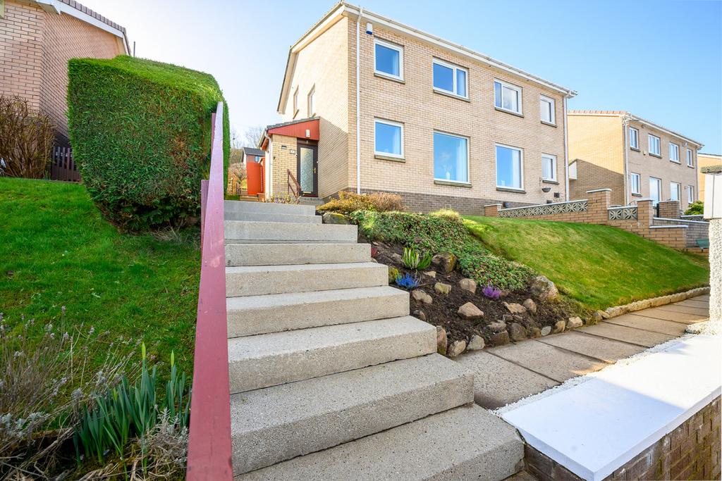Alderbrae Road, Port Glasgow, PA14 4 bed semidetached house £199,000
