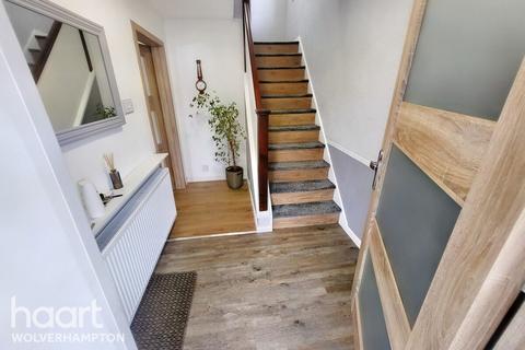 3 bedroom semi-detached house for sale - Long Mill North, Wolverhampton