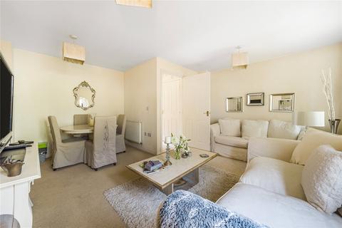 15 Dymock Walk, Cheltenham, GL52 5GE