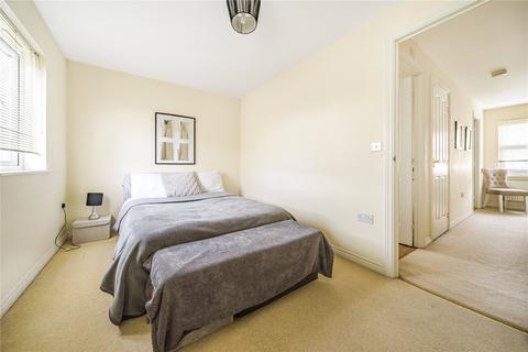 15 Dymock Walk, Cheltenham, GL52 5GE