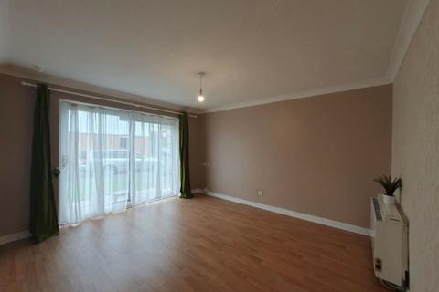 1 bedroom flat for sale - Joinville Place, Addlestone, Surrey, KT15 2HP