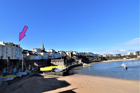 2 bedroom penthouse for sale - 6 Sparta House, Crackwell St, Tenby