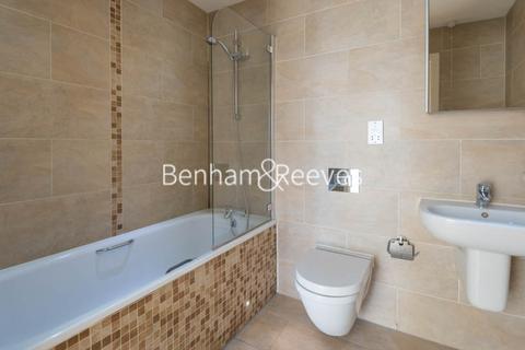 undefined, Cambridge Road, Hanwell W7