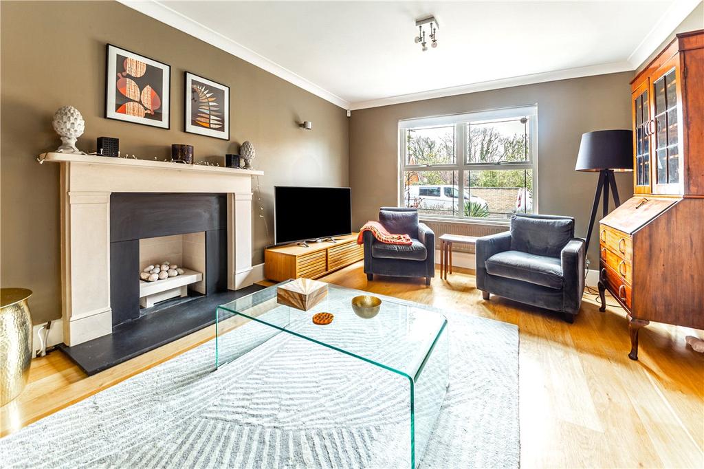Ellis Fields, St. Albans, Hertfordshire 4 bed detached house £1,050,000