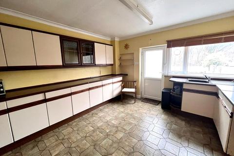 64 Henfaes Road, Tonna, Neath, SA11 3EX