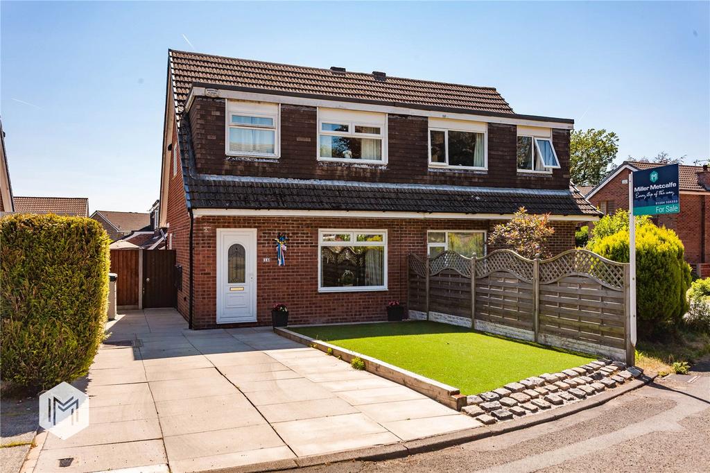 Dales Brow, Bolton, Greater Manchester, BL1 3 bed semidetached house