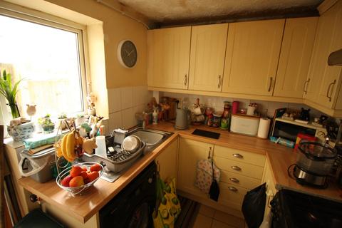 2 bedroom terraced house for sale - Coombe Valley Road, Dover, CT17