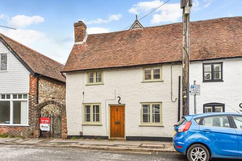 2 bedroom semi-detached house for sale, Sussex Road, Petersfield, Hampshire
