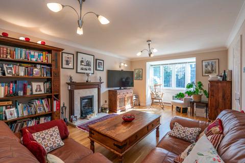 66 The Copse, Hemel Hempstead, HP1 2TA