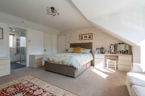 66 The Copse, Hemel Hempstead, HP1 2TA