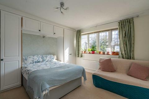 66 The Copse, Hemel Hempstead, HP1 2TA